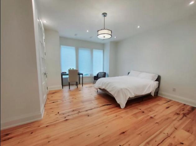 Executive Room In Toronto Next To Yorkdale Shopping Centre Eksteriør billede